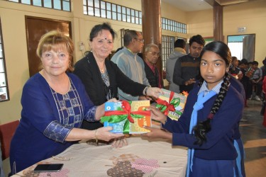 Italain Friend handed over books to students 2019